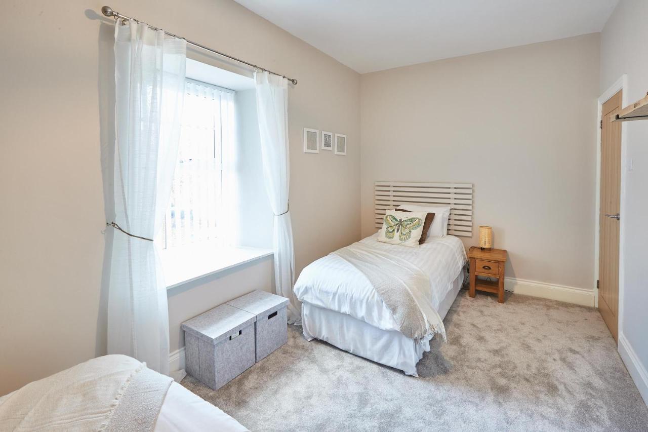 Host & Stay - Sion Hall Cottage Alnwick Extérieur photo
